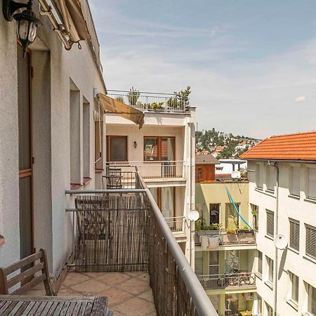 Castle View Apartment With Free Parking Pressburg Exterior foto