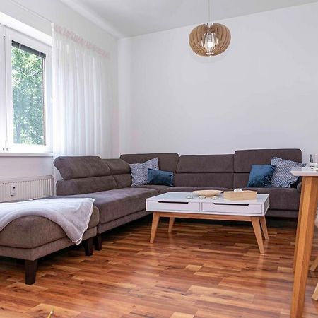Castle View Apartment With Free Parking Pressburg Exterior foto